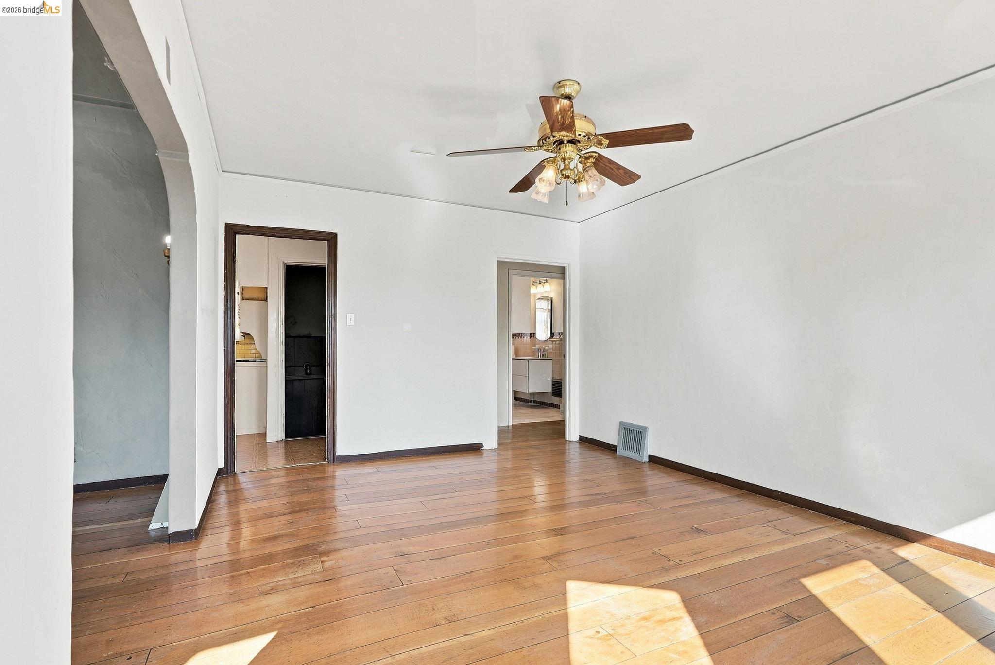 3000 Morcom Ave