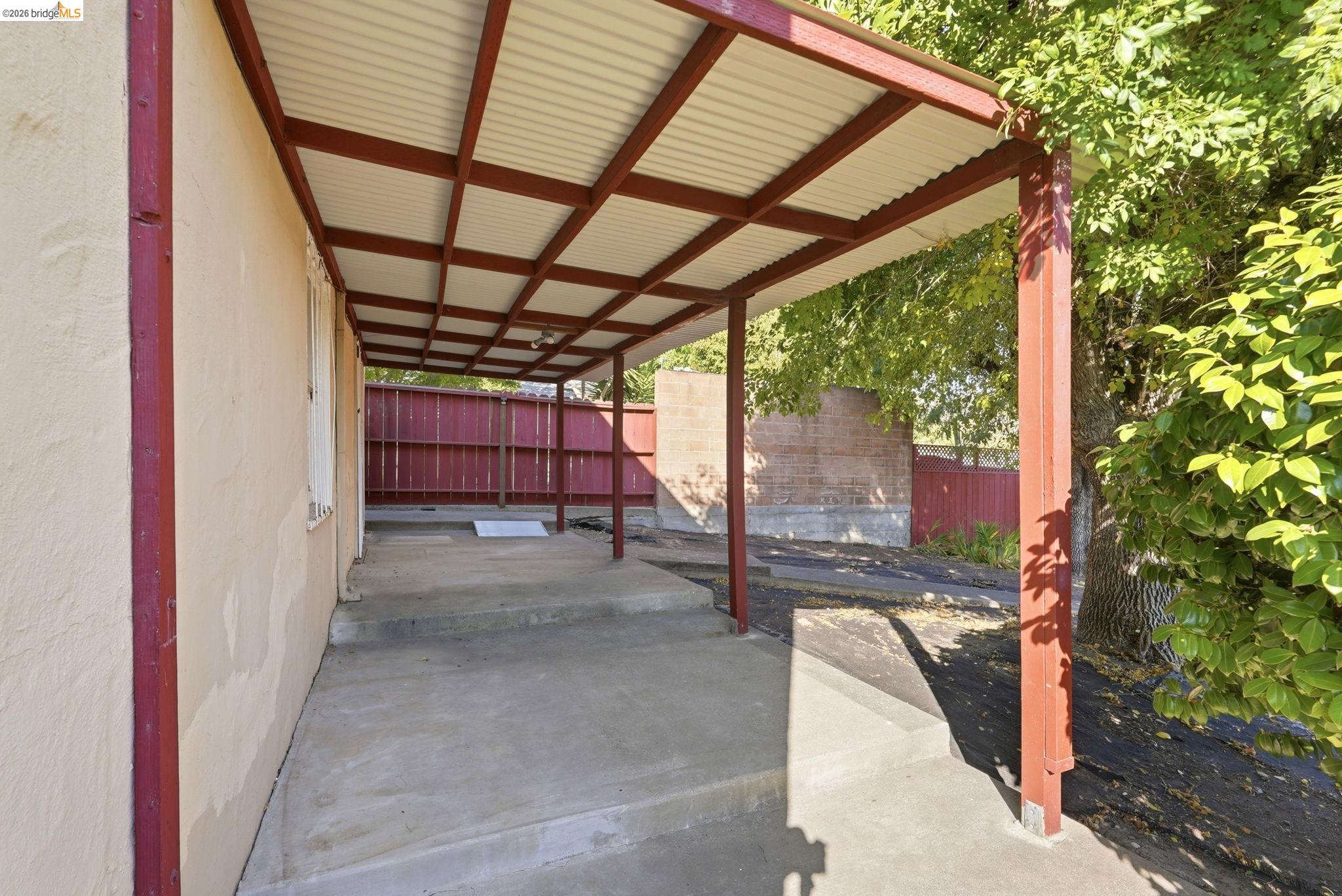 3000 Morcom Ave