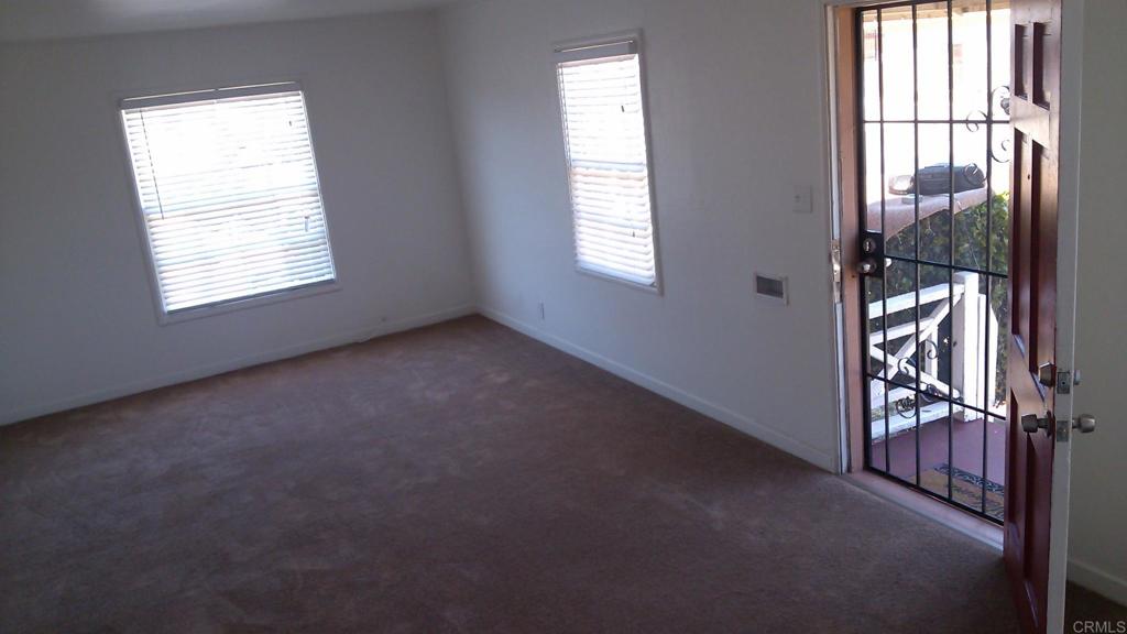 10407 Pontiac Street