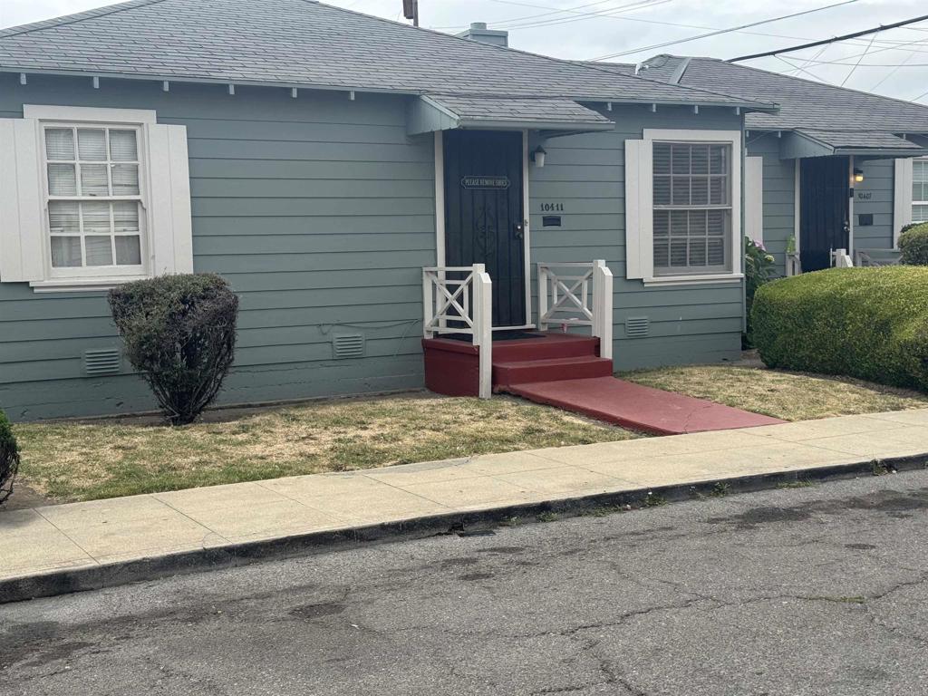 10407 Pontiac Street