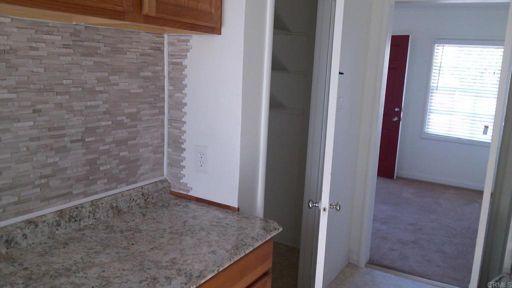 10407 Pontiac Street