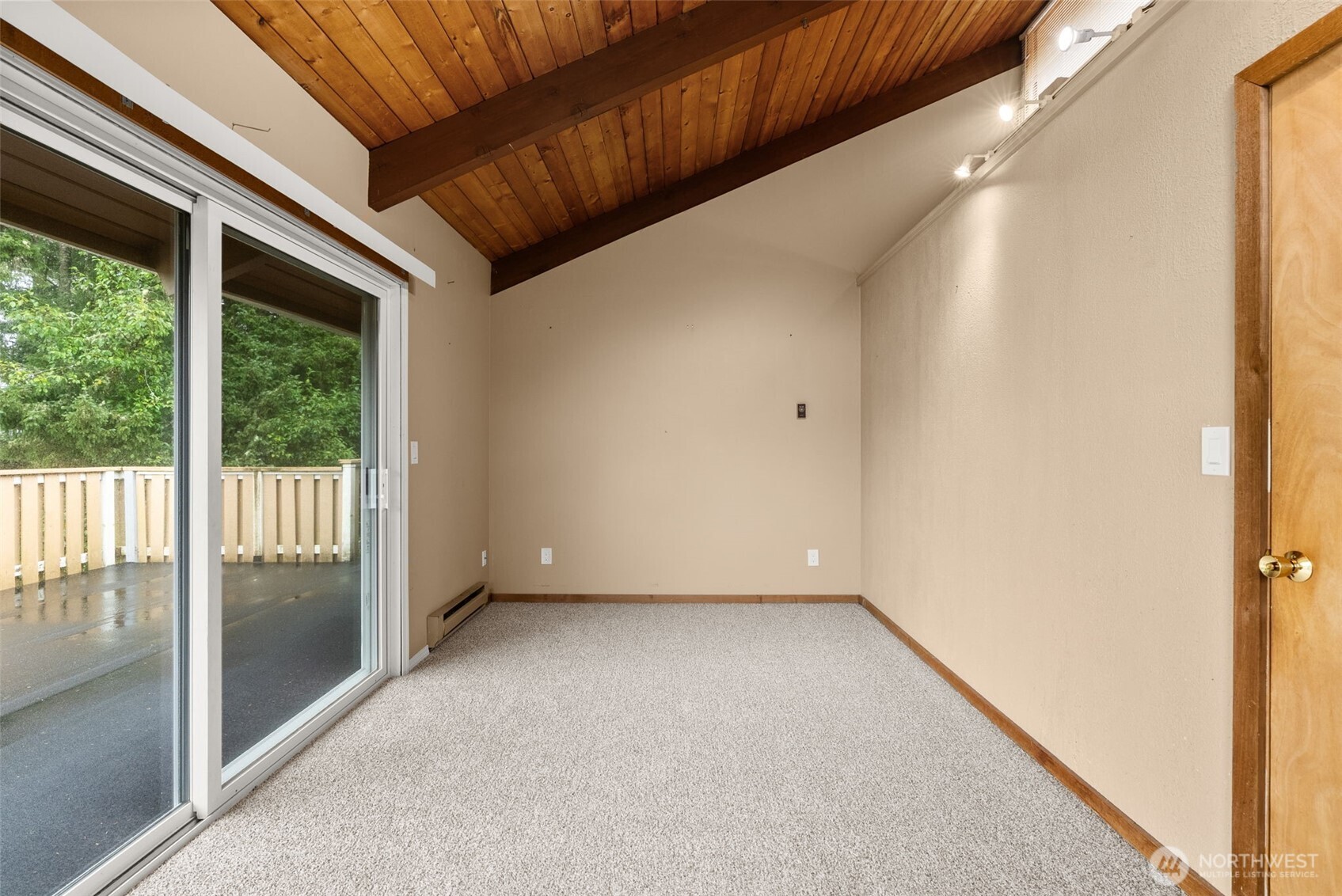 800 S Melbourne Street