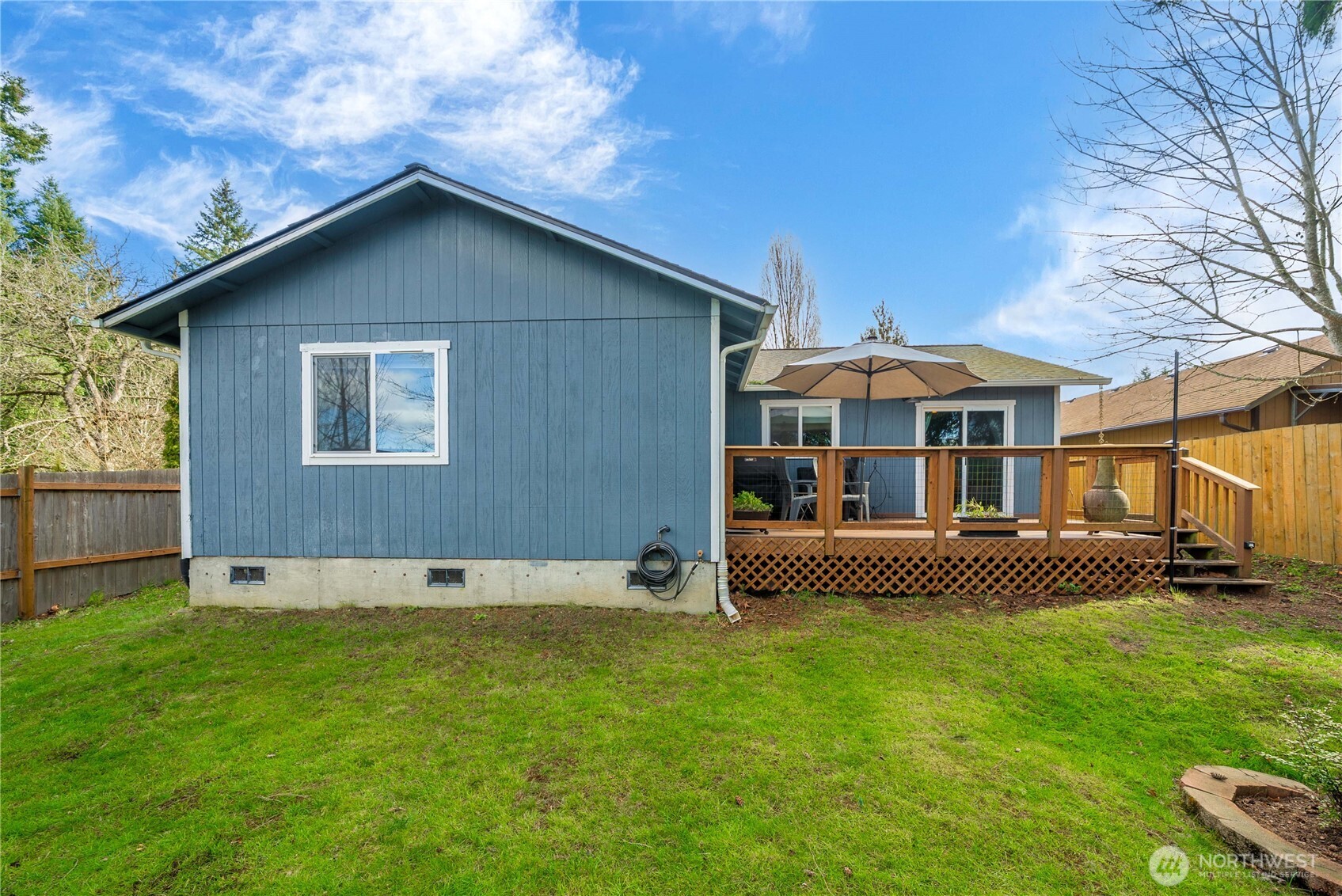 127 Bremerton Boulevard W