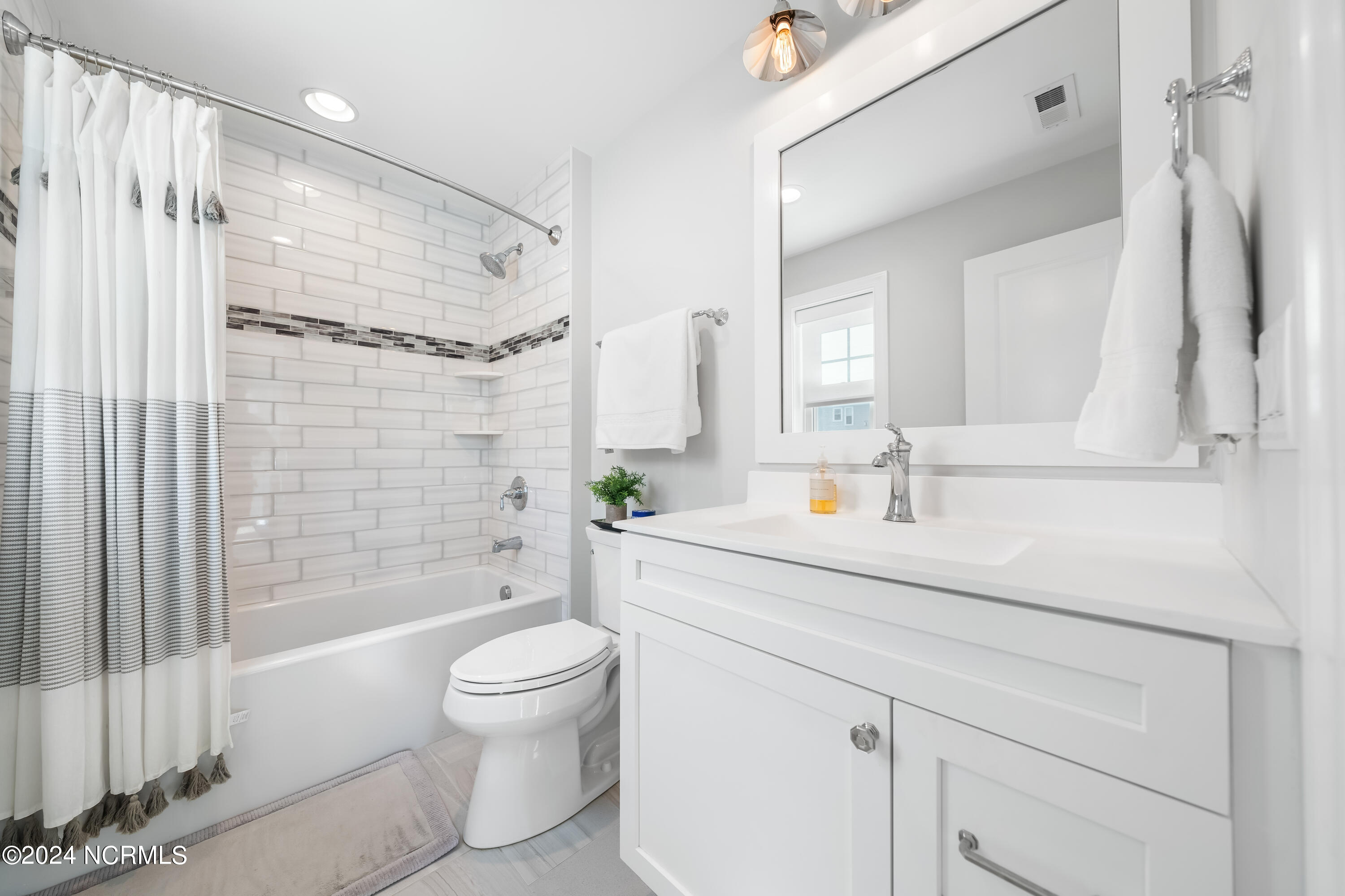 203 South Carolina Avenue