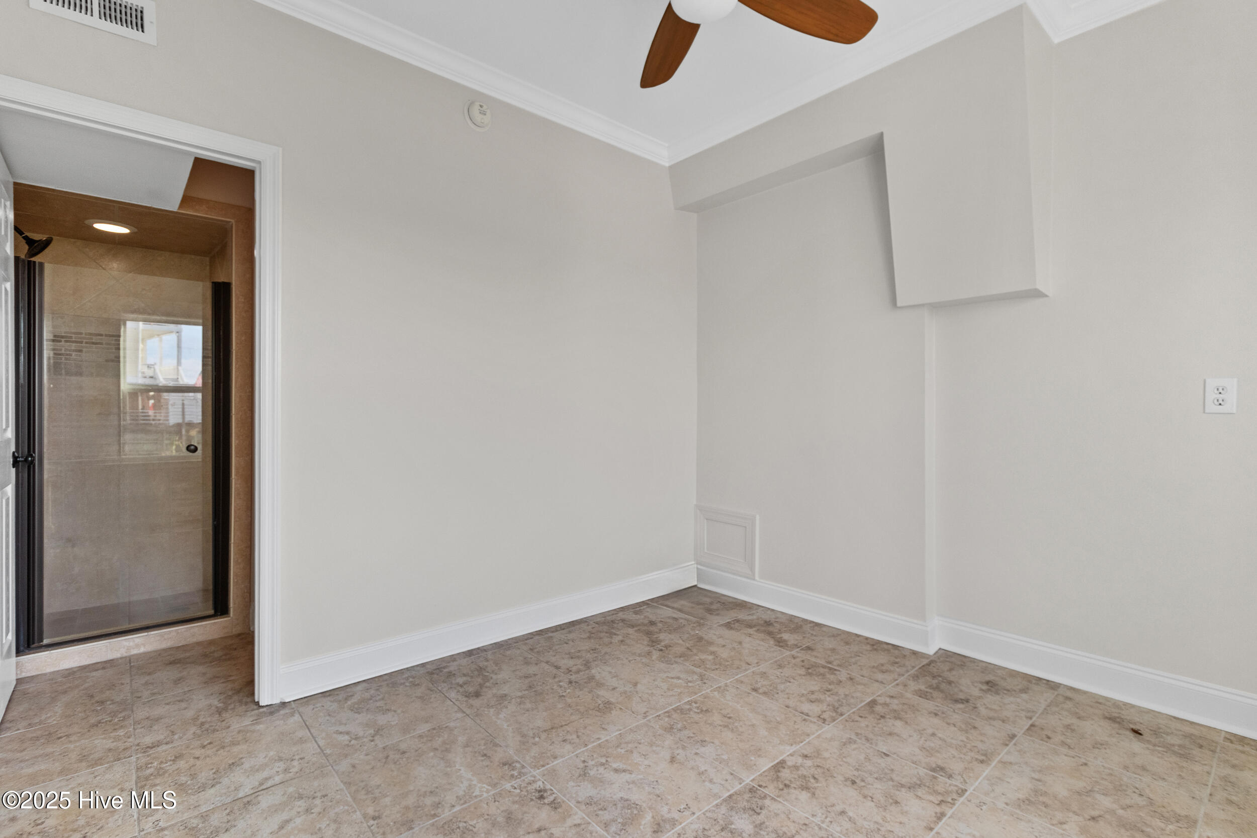 1030 Waterview Court