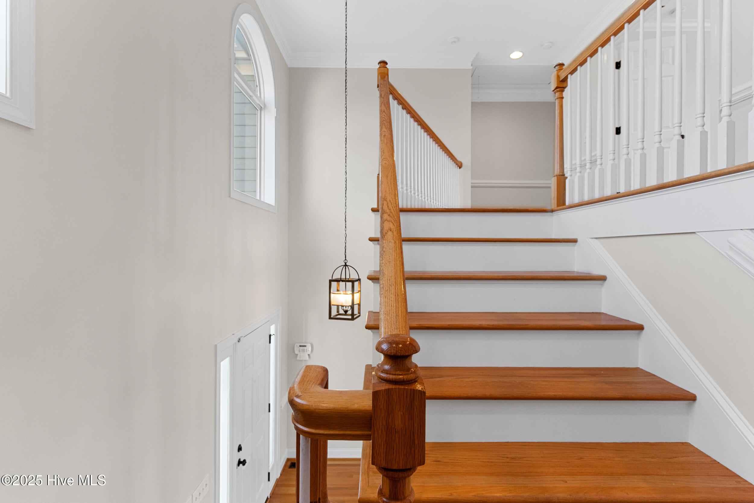 1030 Waterview Court