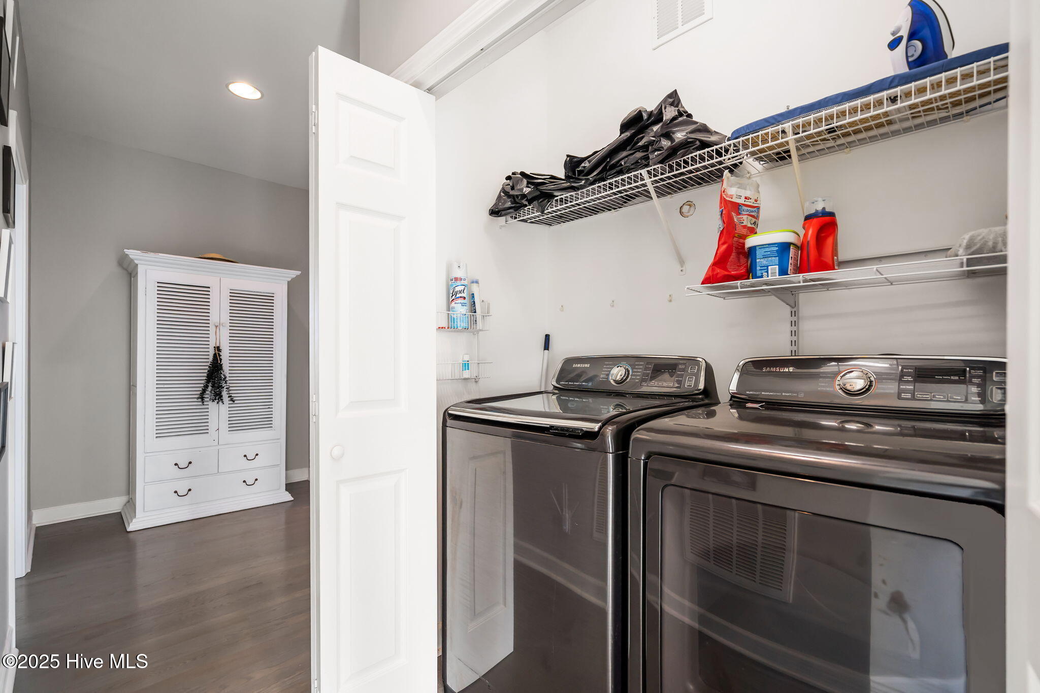 902 Grand Bahama Drive