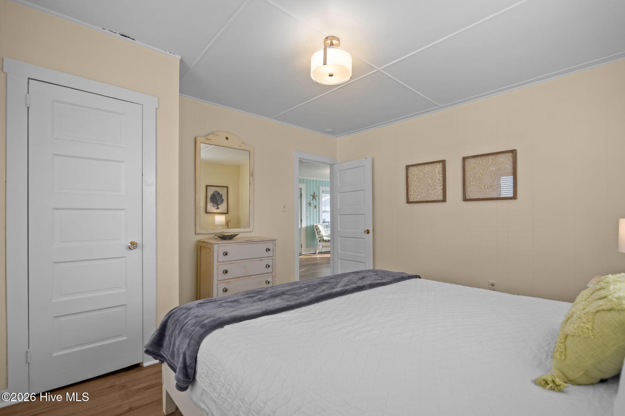 1119 Carolina Beach Avenue N