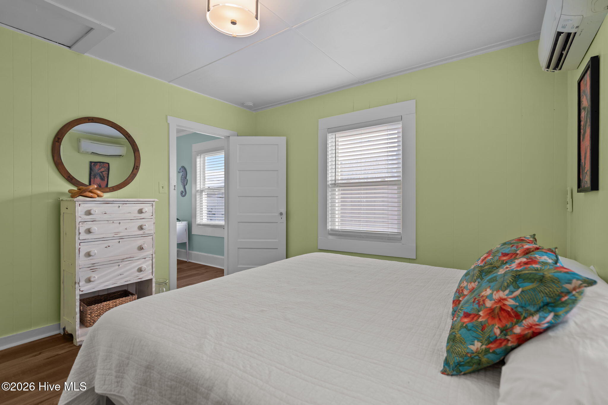 1119 Carolina Beach Avenue N