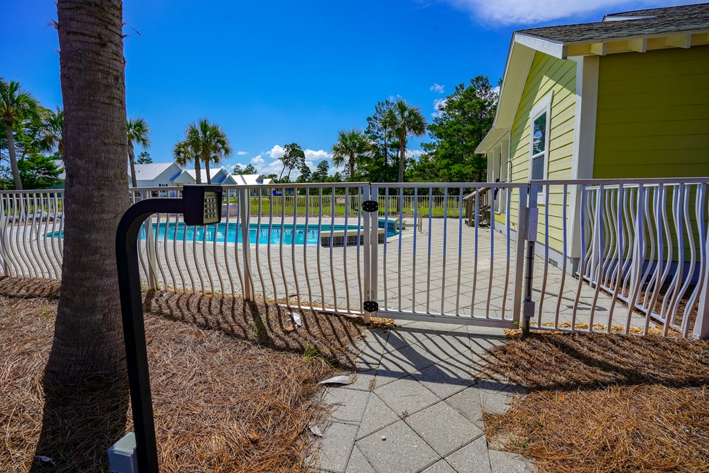 54 Carraway Ln, 32322