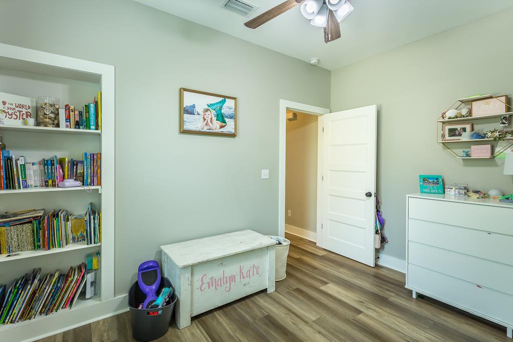 379 Lily Cir., 32328