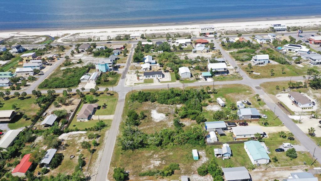 217 Gulf St, Port St. Joe 32456