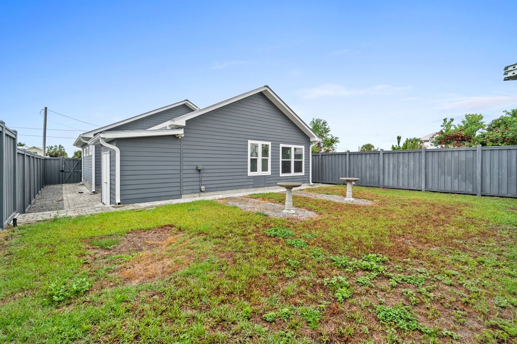 9310 Cockles Ave, Port St. Joe 32456
