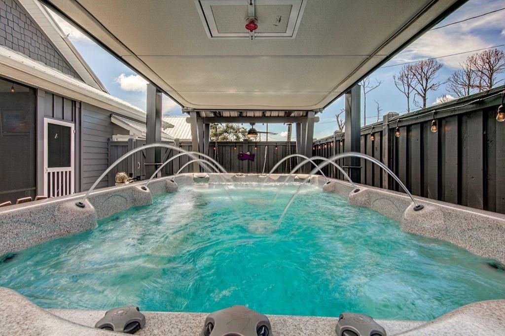 9310 Cockles Ave, Port St. Joe 32456