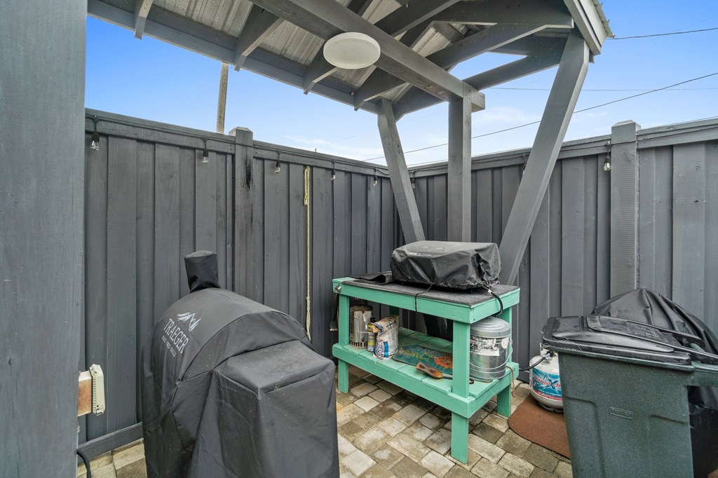 9310 Cockles Ave, Port St. Joe 32456