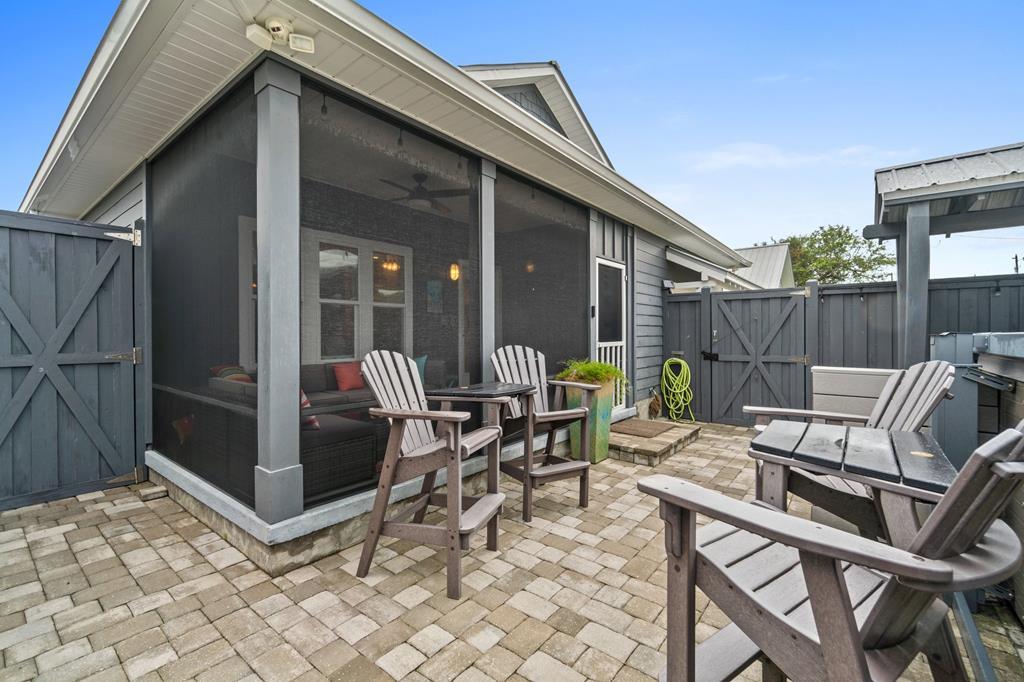 9310 Cockles Ave, Port St. Joe 32456