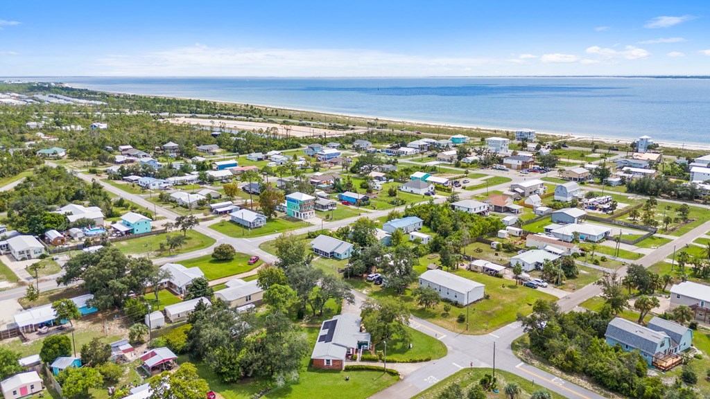 6415 Alabama Ave, Port St. Joe 32456