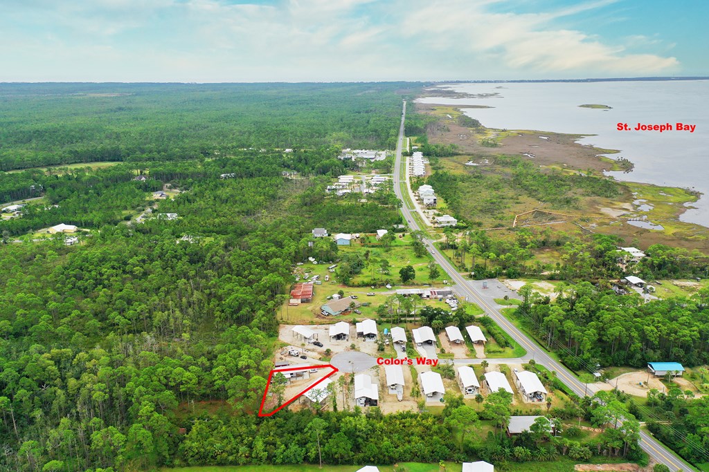 199 Colors Way, Port St. Joe 32456