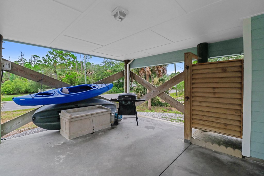 143 Money Bayou Dr, Port St. Joe 32456