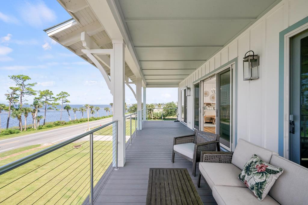 1401 Constitution Dr, Port St. Joe 32456