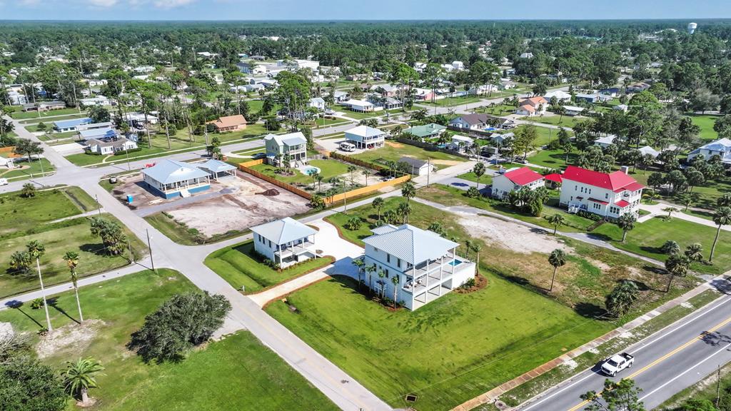 1401 Constitution Dr, Port St. Joe 32456