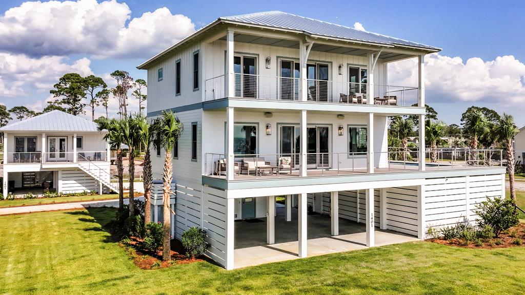 1401 Constitution Dr, Port St. Joe 32456
