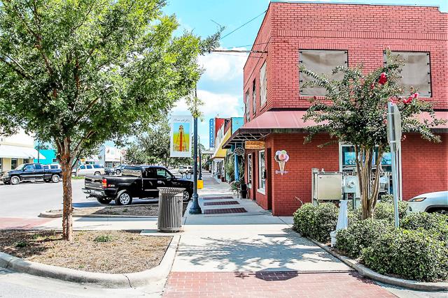 1401 Constitution Dr, Port St. Joe 32456