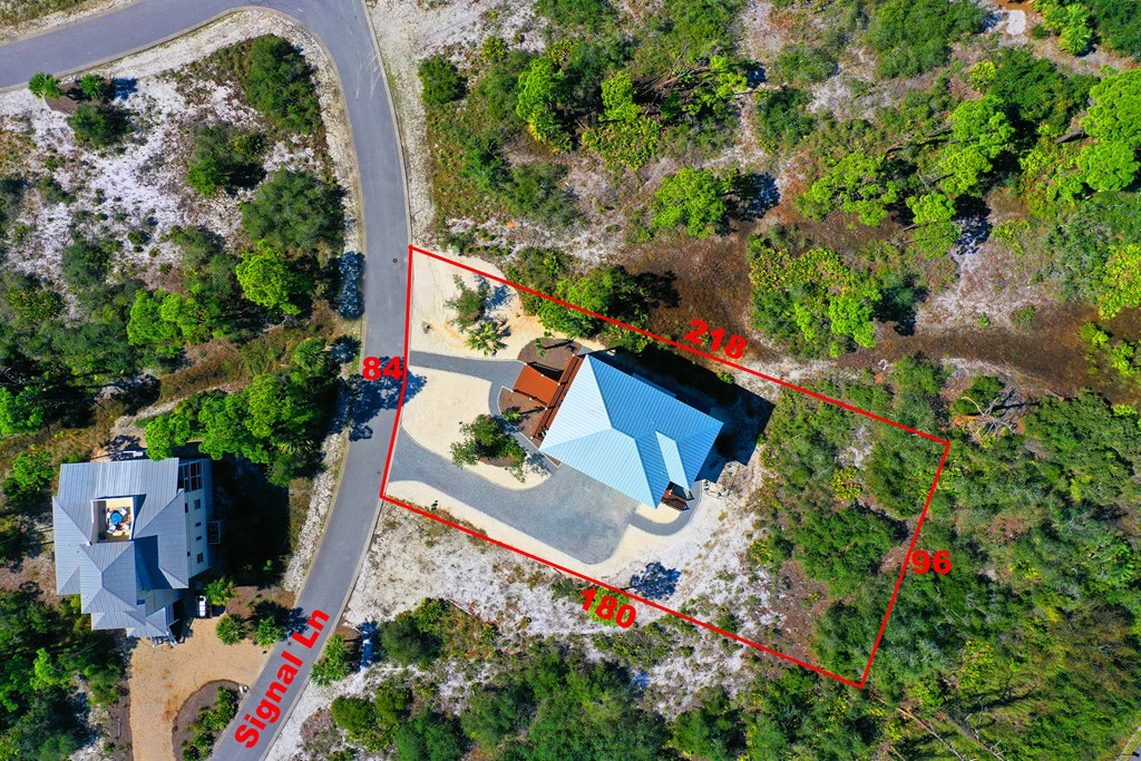 102 Signal Ln, Port St. Joe 32456