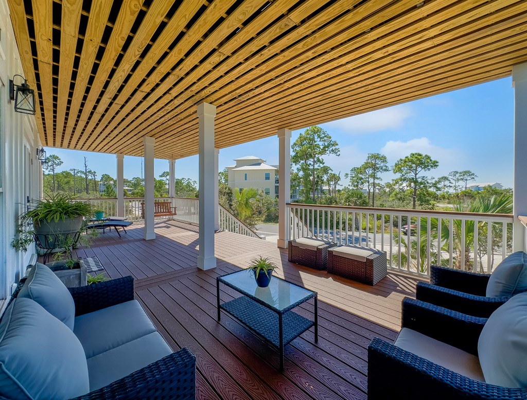 102 Signal Ln, Port St. Joe 32456