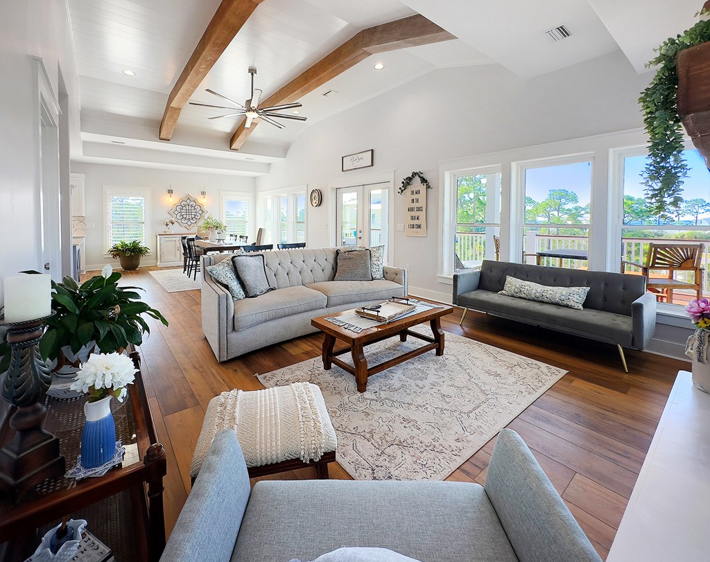 102 Signal Ln, Port St. Joe 32456