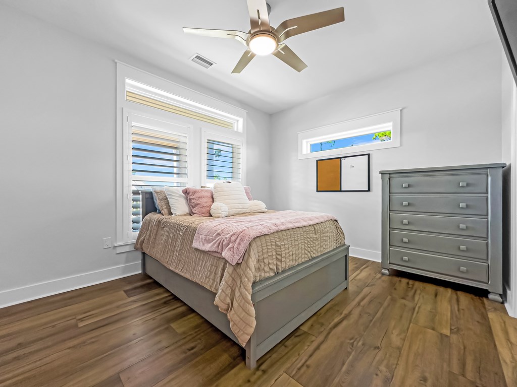 102 Signal Ln, Port St. Joe 32456