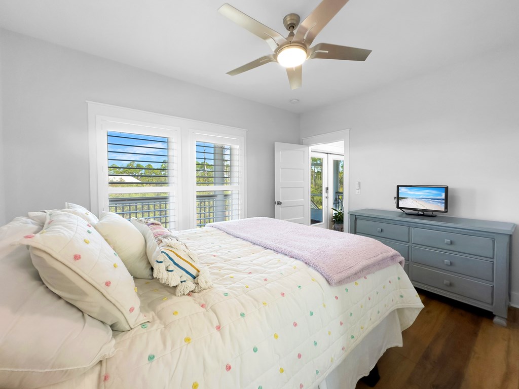 102 Signal Ln, Port St. Joe 32456