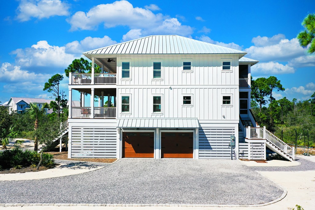 102 Signal Ln, Port St. Joe 32456