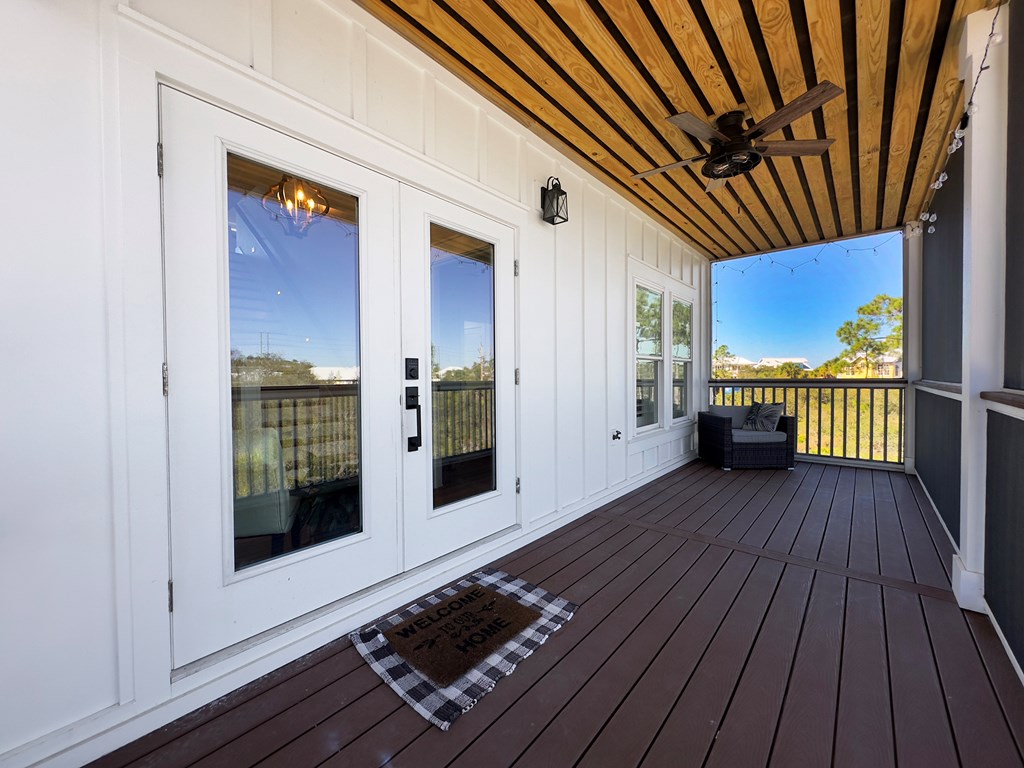 102 Signal Ln, Port St. Joe 32456