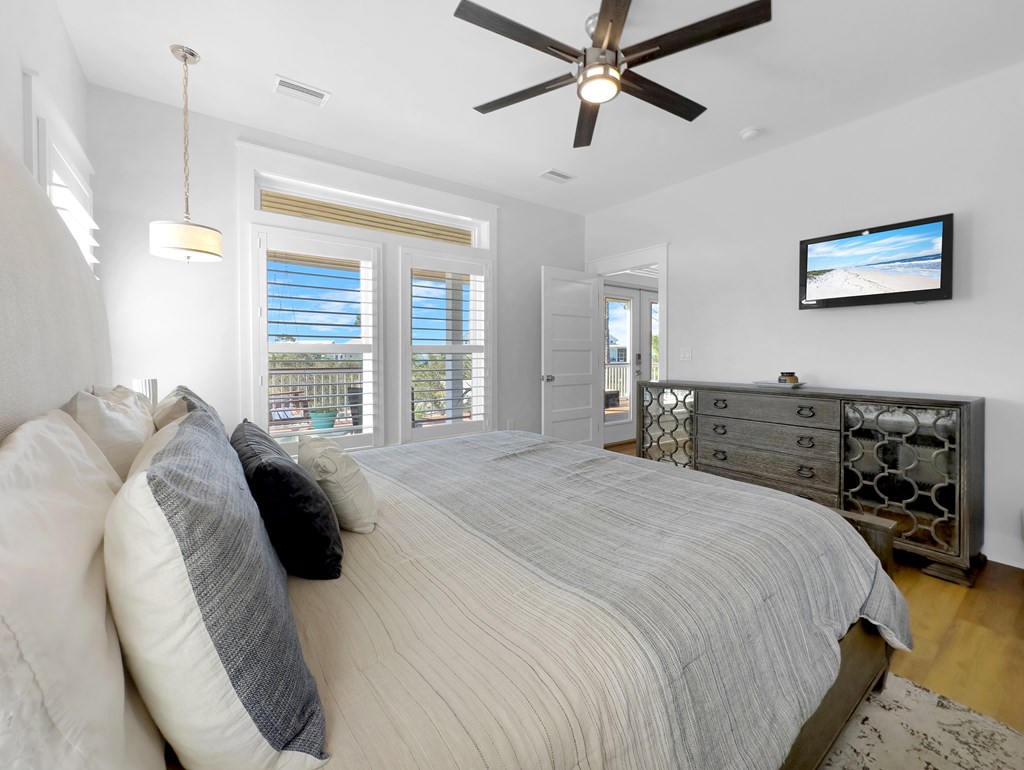 102 Signal Ln, Port St. Joe 32456