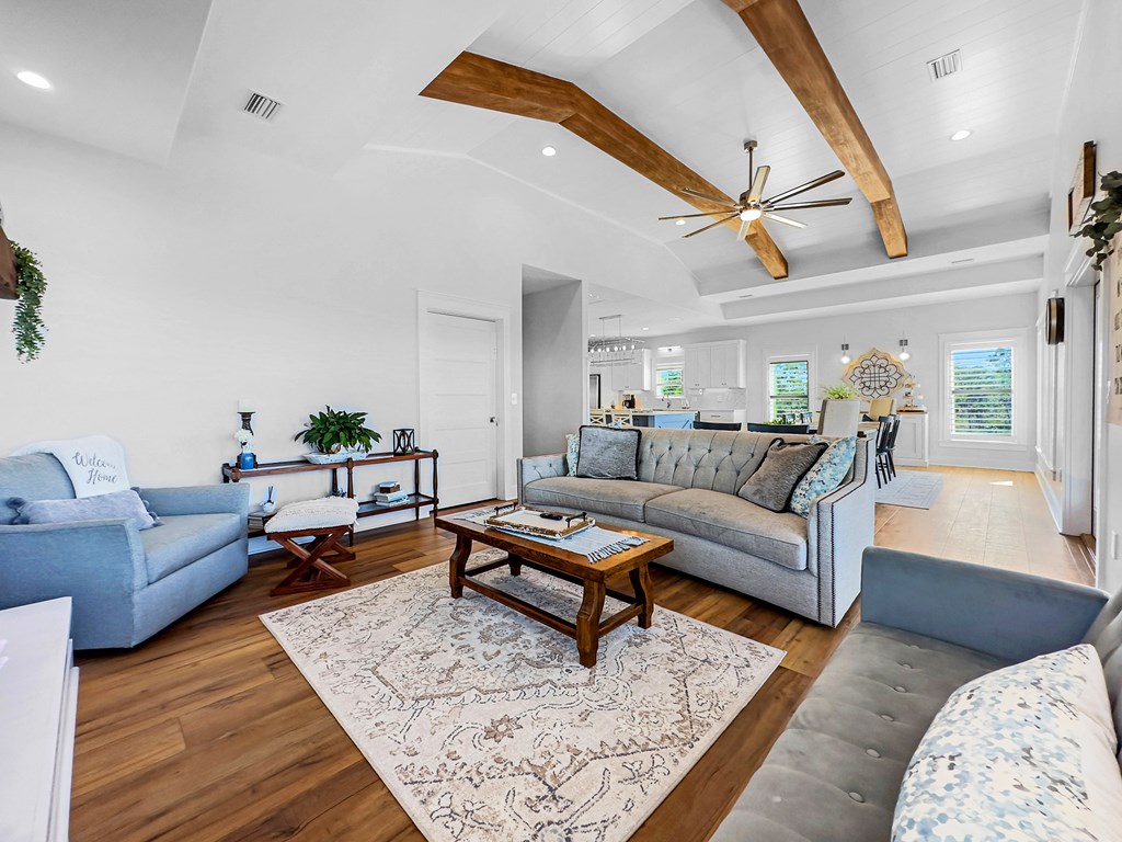 102 Signal Ln, Port St. Joe 32456