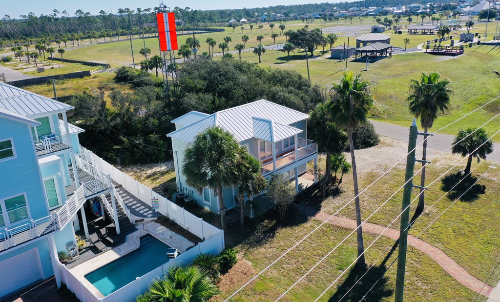 8848 Hwy 98, Port St. Joe 32456