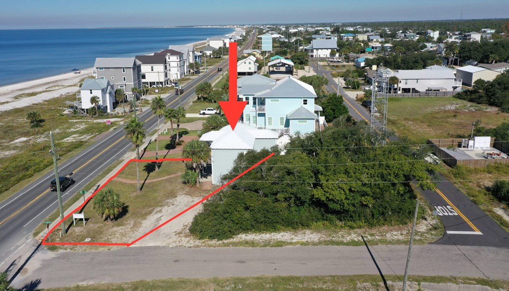 8848 Hwy 98, Port St. Joe 32456