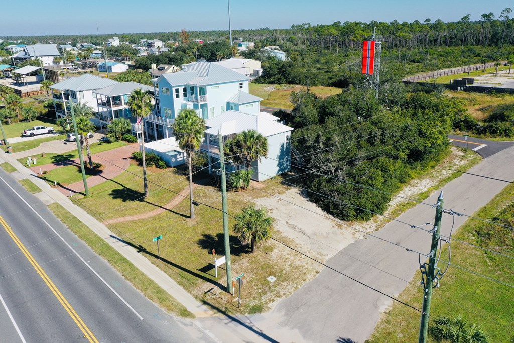 8848 Hwy 98, Port St. Joe 32456