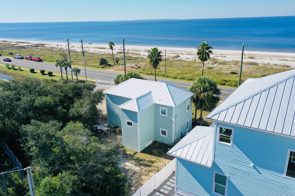 8848 Hwy 98, Port St. Joe 32456