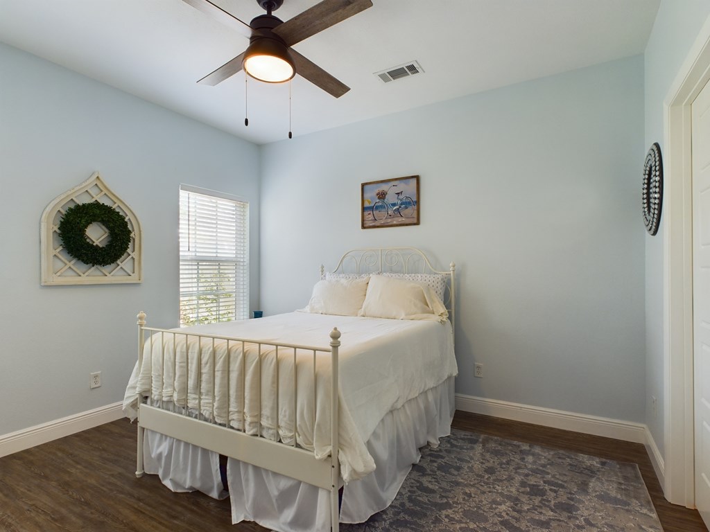 1004 15th St # 19, 32456 Unit: 19