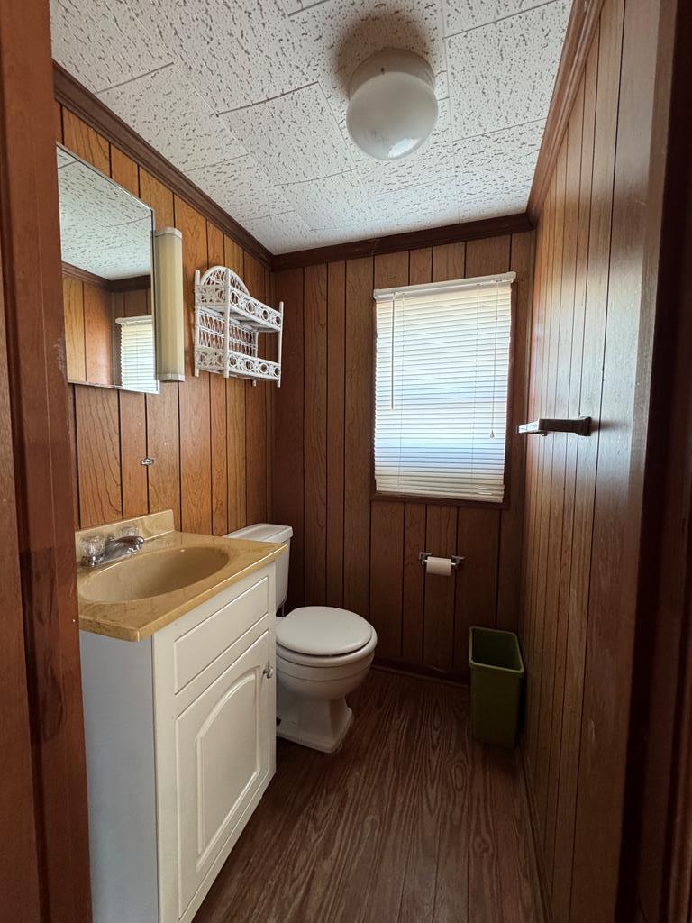 449 W Gorrie Dr, St. George Island 32328