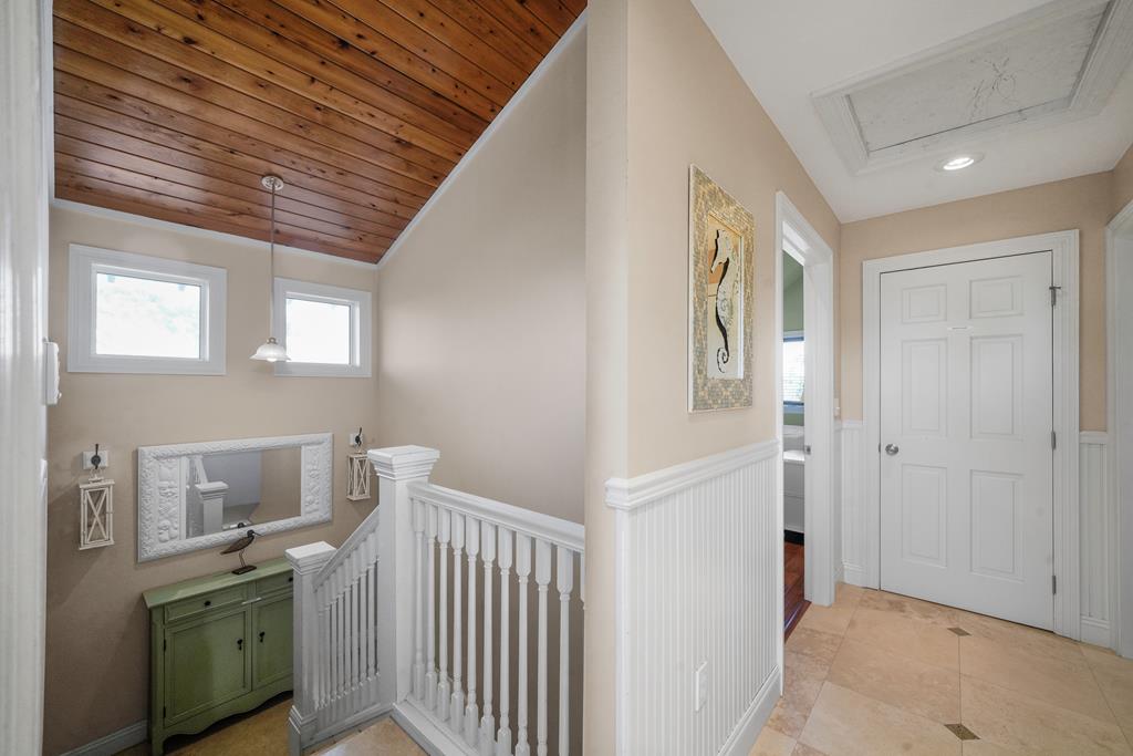 109 Hemmingway Cr, Port St. Joe 32456