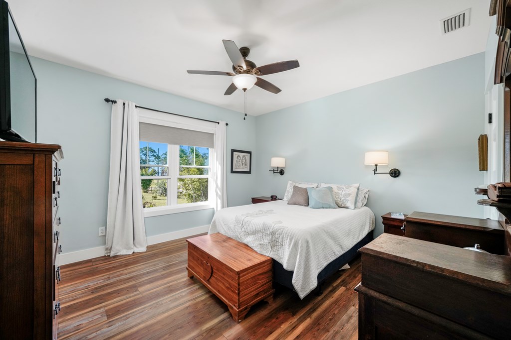 1604 Monument Ave, Port St. Joe 32456