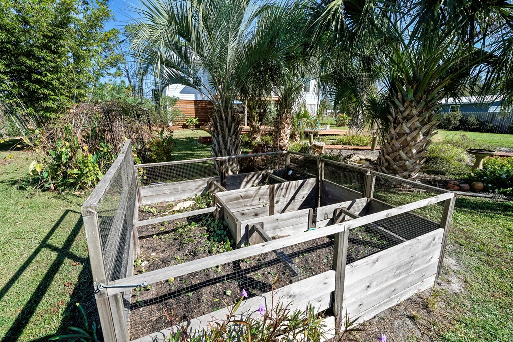 1604 Monument Ave, Port St. Joe 32456