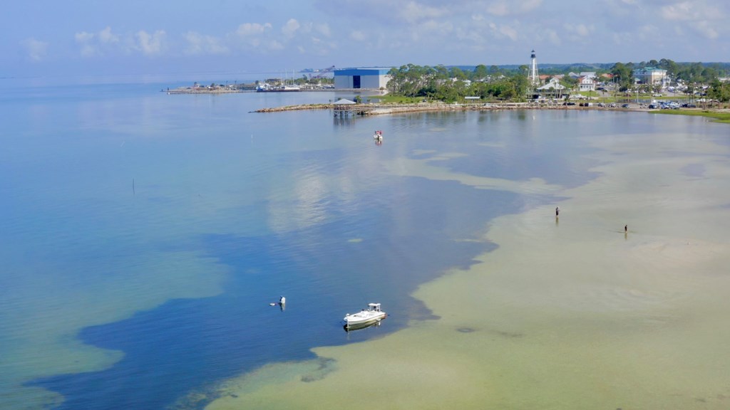 1604 Monument Ave, Port St. Joe 32456