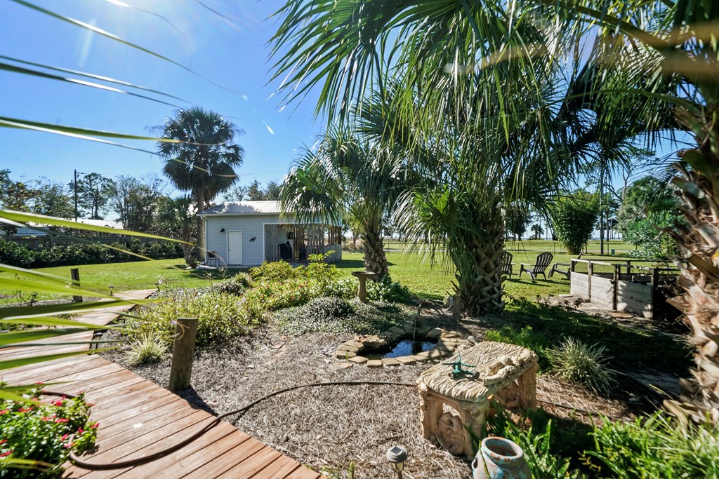 1604 Monument Ave, Port St. Joe 32456