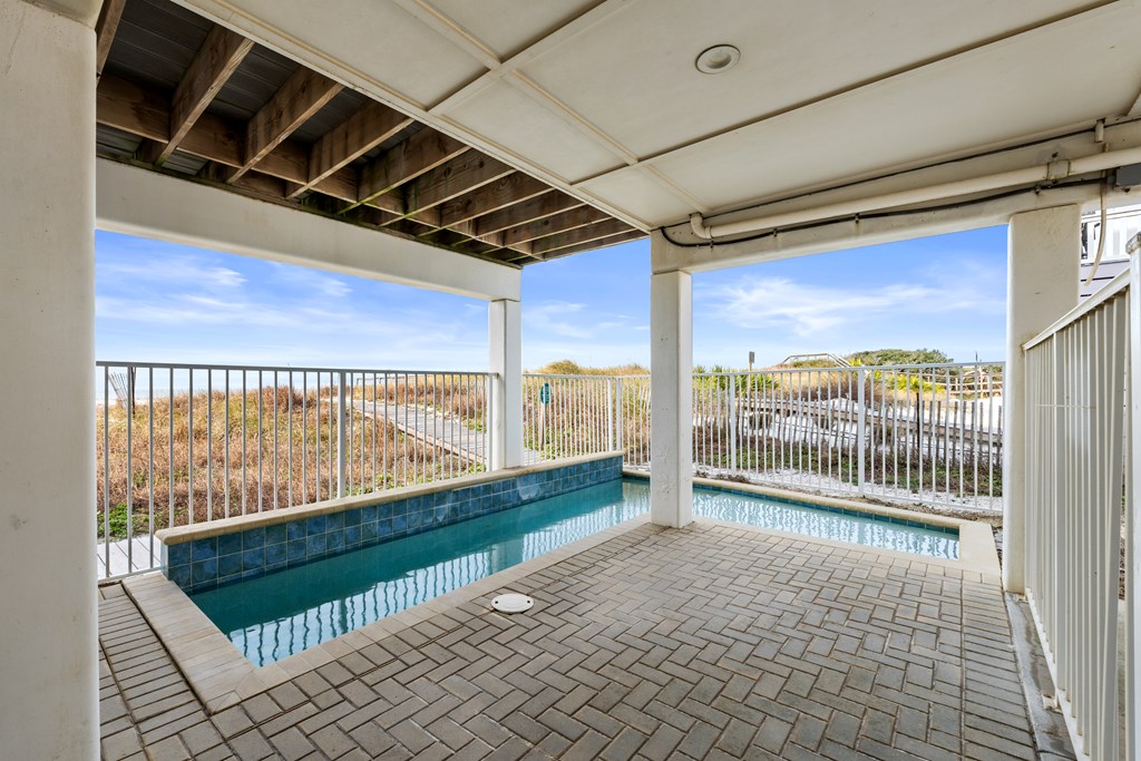 192 Avalon Dr, 32456