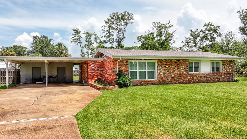 109 Allen Memorial Way, Port St. Joe 32456