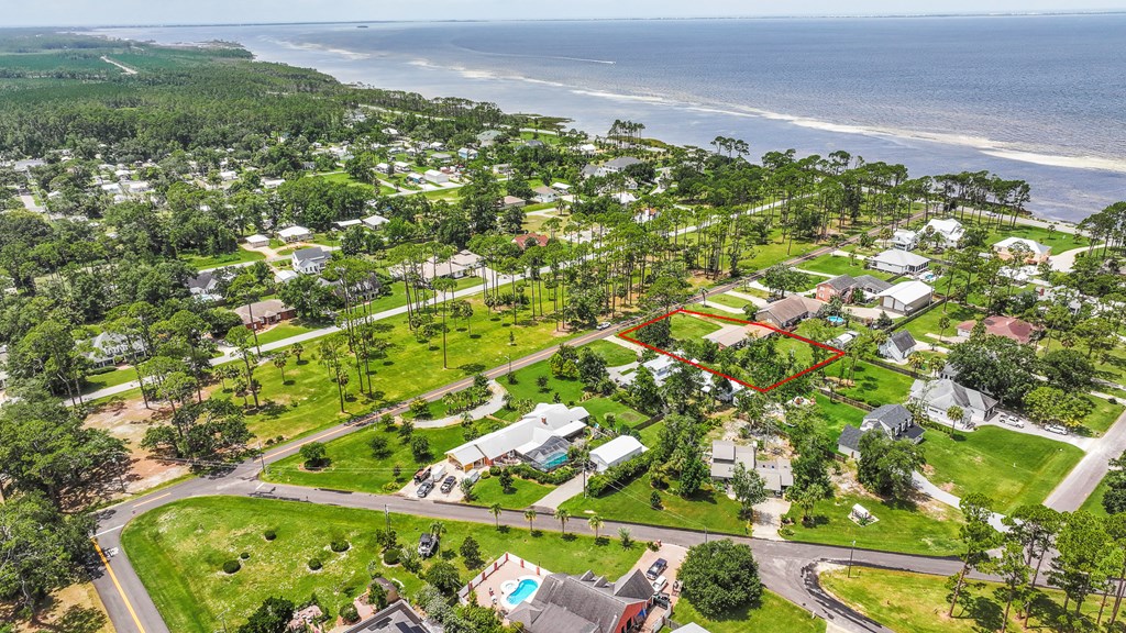 109 Allen Memorial Way, Port St. Joe 32456